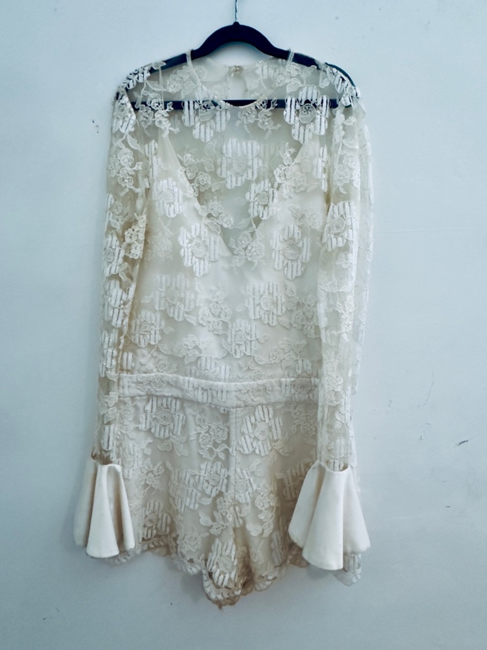 Alexis Cream Lace Mini Dress with Bell Cuffs. Worn once to gradution